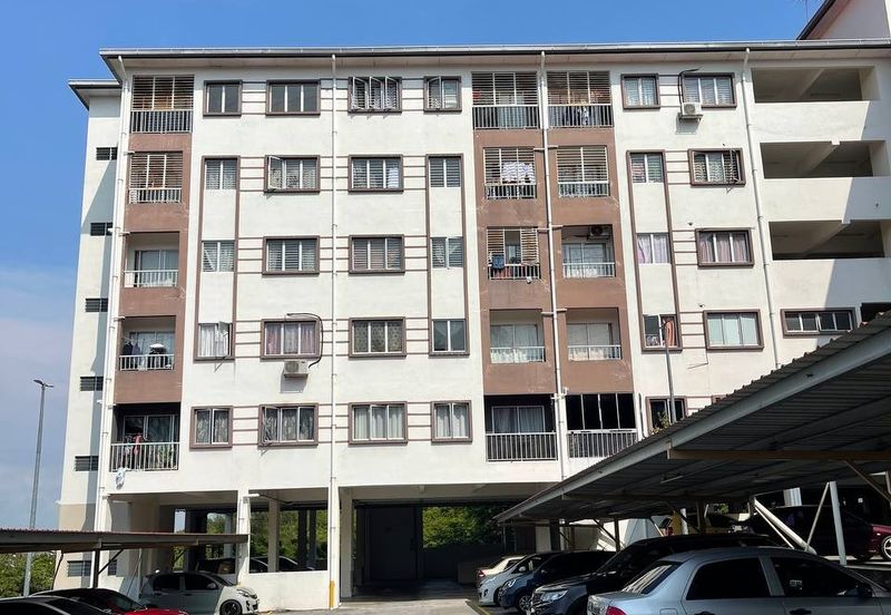 Suria Tropika Apartment