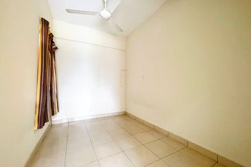 Suria Tropika Apartment