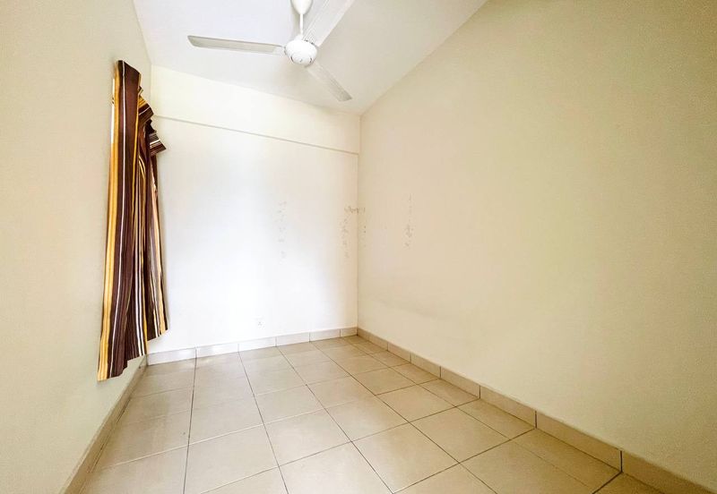 Suria Tropika Apartment