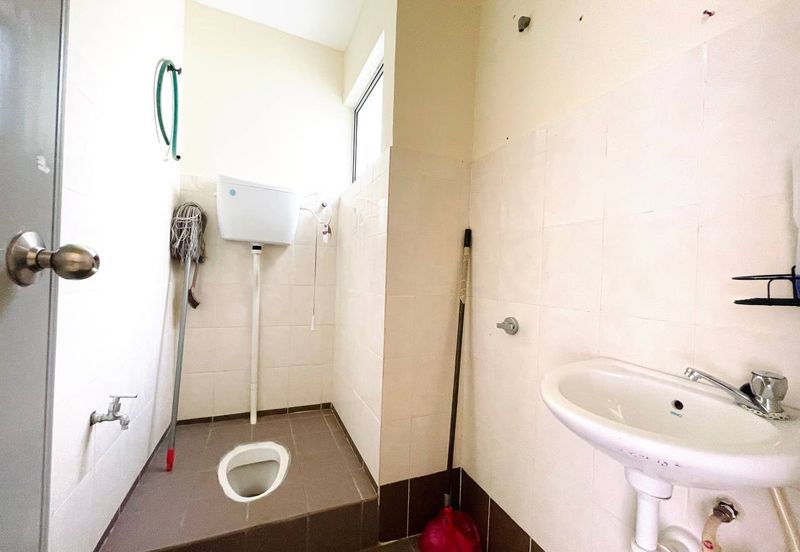 Suria Tropika Apartment