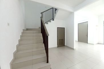 Taman Salak Baiduri, Labu