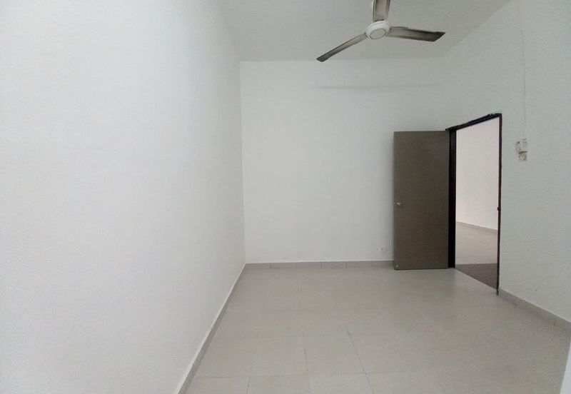 Taman Salak Baiduri, Labu