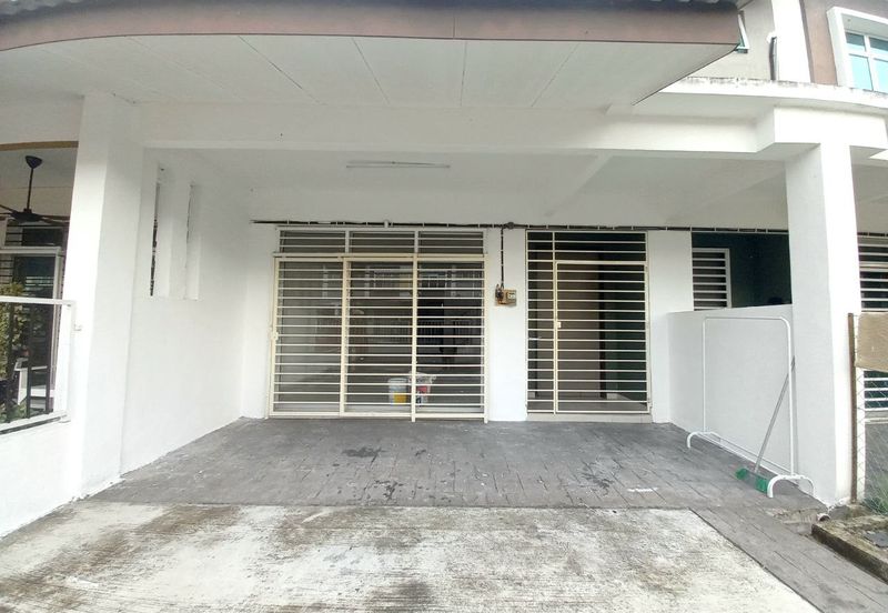 Taman Salak Baiduri, Labu