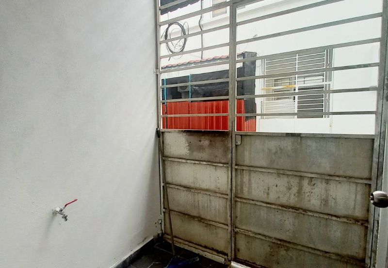 Taman Salak Baiduri, Labu