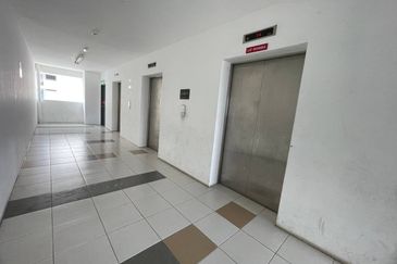 D'Kristal Apartment @ Setia EcoHill (Pangsapuri D'Kristal)