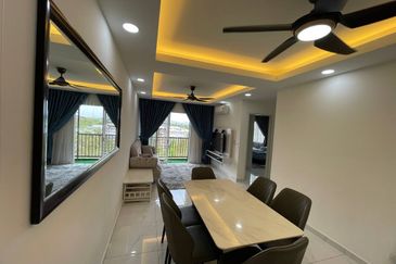 D'Kristal Apartment @ Setia EcoHill (Pangsapuri D'Kristal)