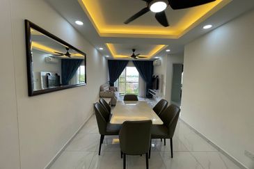 D'Kristal Apartment @ Setia EcoHill (Pangsapuri D'Kristal)