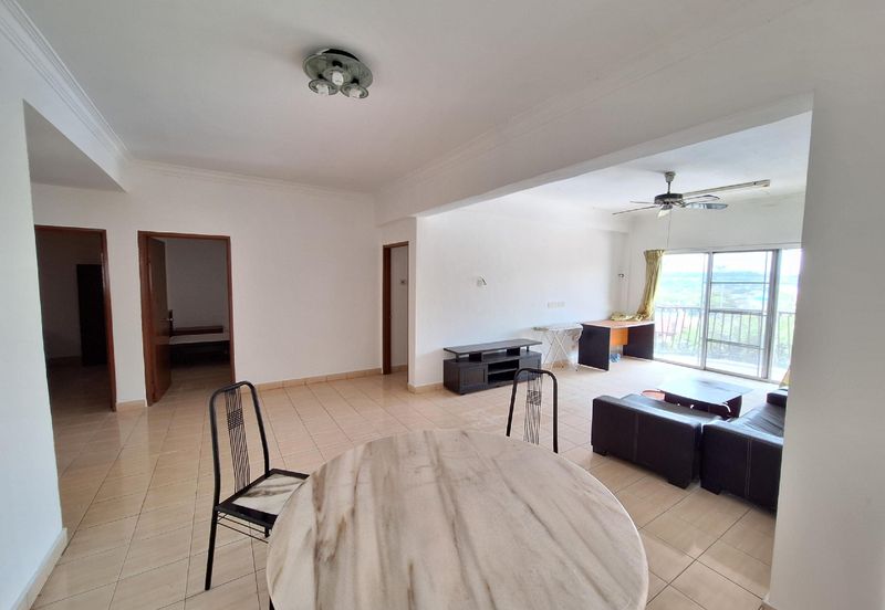 Tasik Mewah Condominium