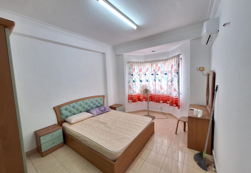 Tasik Mewah Condominium