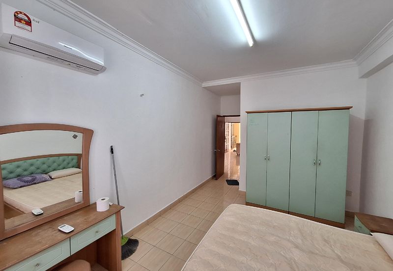 Tasik Mewah Condominium