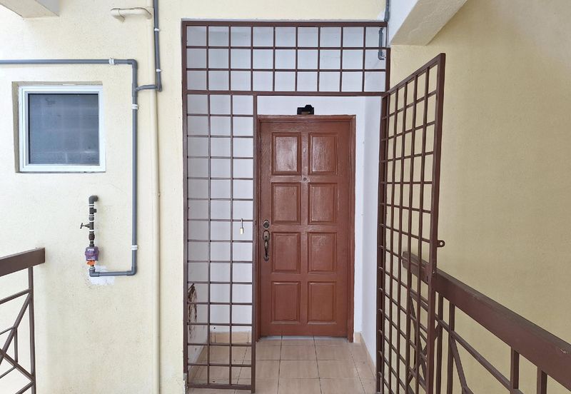 Tasik Mewah Condominium