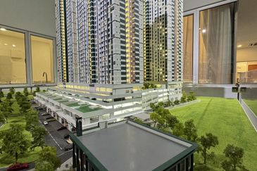 RESIDENSI NALURI Mahkota Cheras