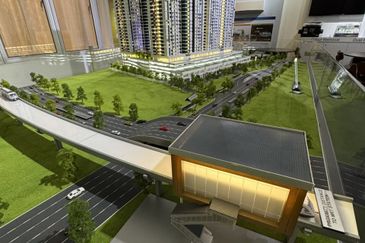 RESIDENSI NALURI Mahkota Cheras