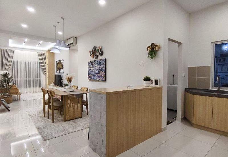 RESIDENSI NALURI Mahkota Cheras