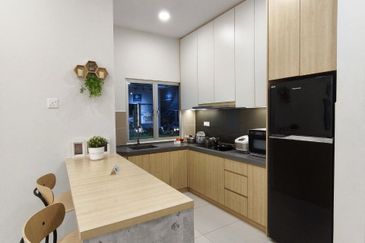 RESIDENSI NALURI Mahkota Cheras