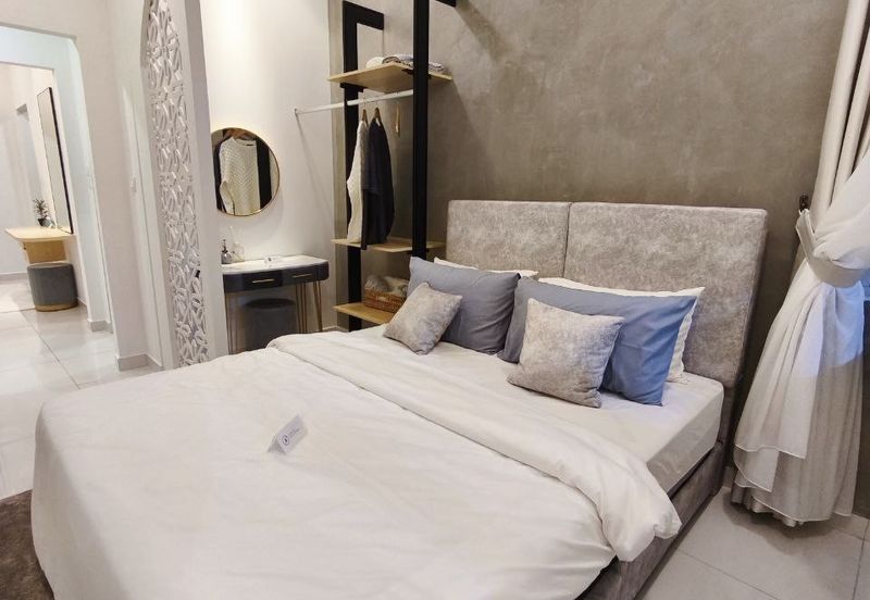 RESIDENSI NALURI Mahkota Cheras