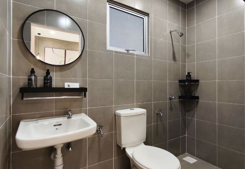 RESIDENSI NALURI Mahkota Cheras