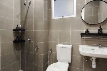 RESIDENSI NALURI Mahkota Cheras