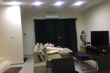 Laman Delfina @ Nilai Impian