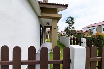 Setia Warisan Tropika