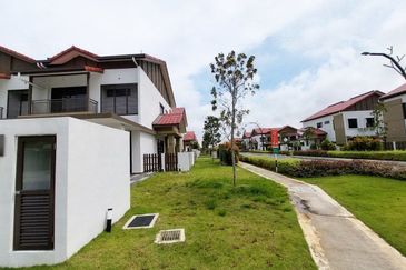 Setia Warisan Tropika