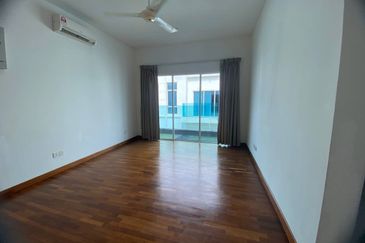 Perdana Lakeview East