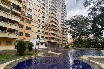 Vista Millennium Condominiums