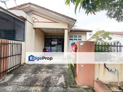 END LOT Single Storey Taman Seroja Bandar Baru Salak Tinggi , Selangor, Sepang