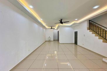 Laman Delfina @ Nilai Impian