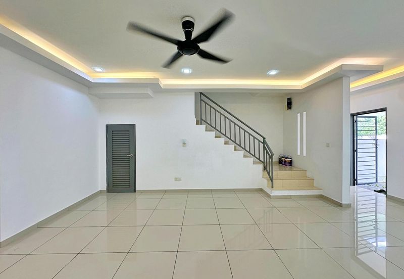 Laman Delfina @ Nilai Impian