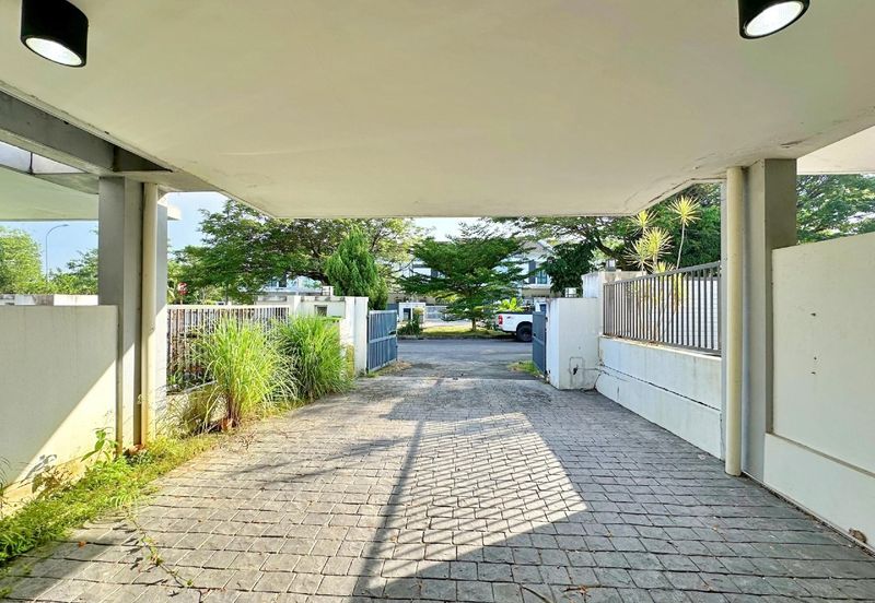 Laman Delfina @ Nilai Impian