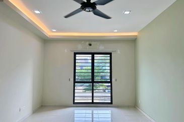 Laman Delfina @ Nilai Impian