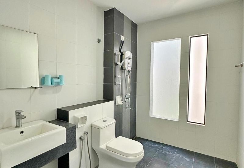 Laman Delfina @ Nilai Impian