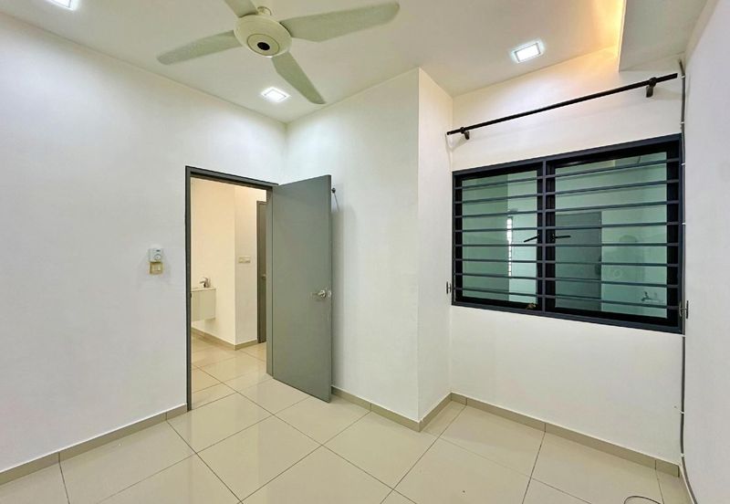 Laman Delfina @ Nilai Impian