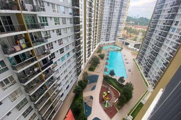 Platinum Splendor Residence