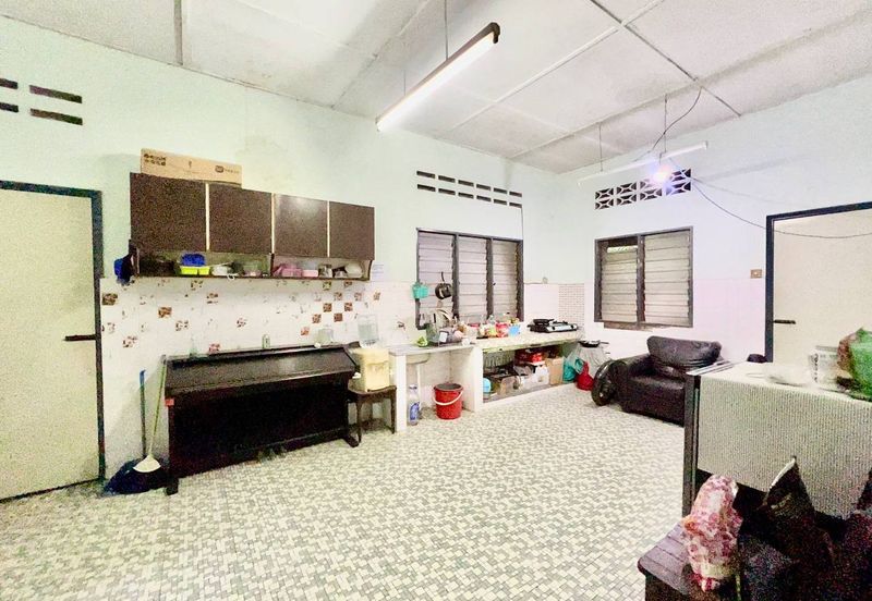 BIG LAND Single Storey Bungalow Seri Kembangan