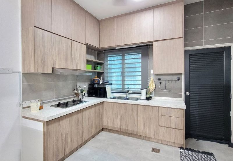 TAMAN BAYU INDERA, LUKUT