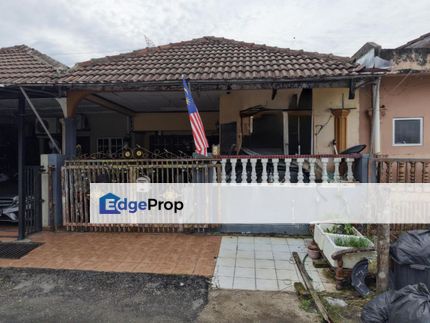 RENOAVTED 1.5 Storey Terrace Seksyen 16 Bandar Baru Bangi, Selangor, Bangi
