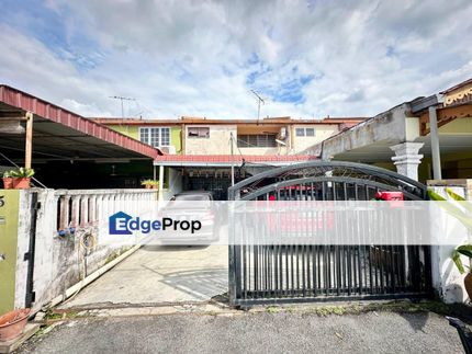 FACING OPEN Double Storey Terrace, Taman Sri Putra, Banting, Selangor, Banting