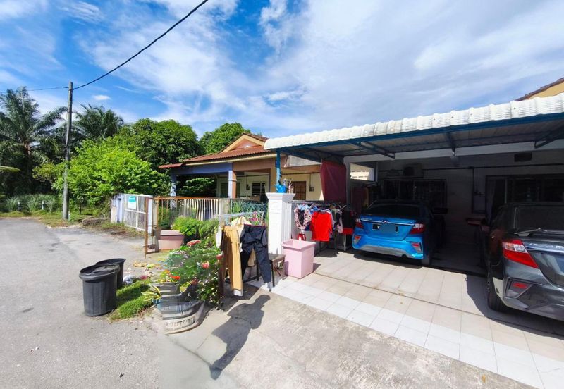 Taman Langat Utama 3 @ Jalan Halia 6