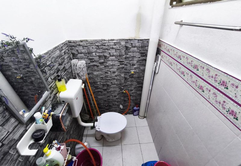 Taman Langat Utama 3 @ Jalan Halia 6