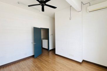 Murni @ Bandar Ainsdale