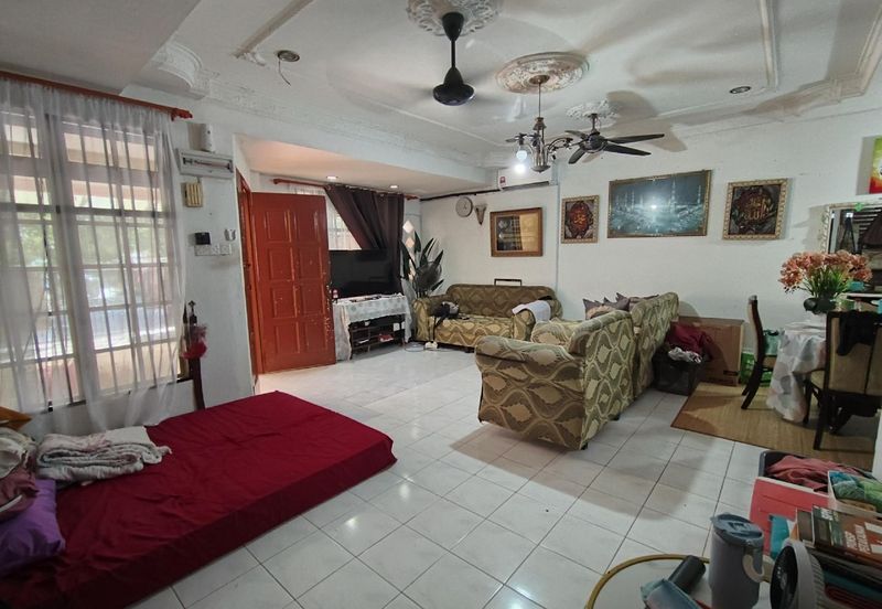 Taman Dahlia, Sepang