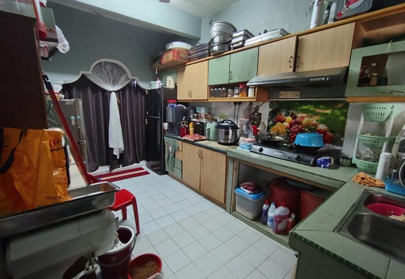 Taman Dahlia, Sepang