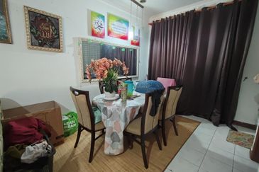 Taman Dahlia, Sepang