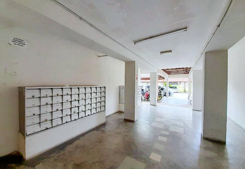 Pangsapuri Bayu Suria (Summerfields Apartments)