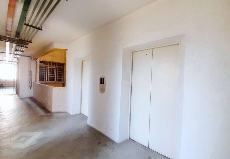 Pangsapuri Bayu Suria (Summerfields Apartments)