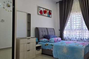 WOODBURY @ MAHKOTA HILLS