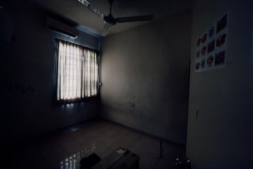 Laman Bakawali @ Kota Seriemas