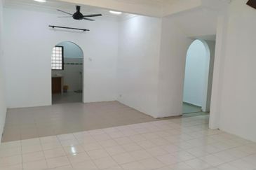 Jalan SP 6 @ Bandar Saujana Putra